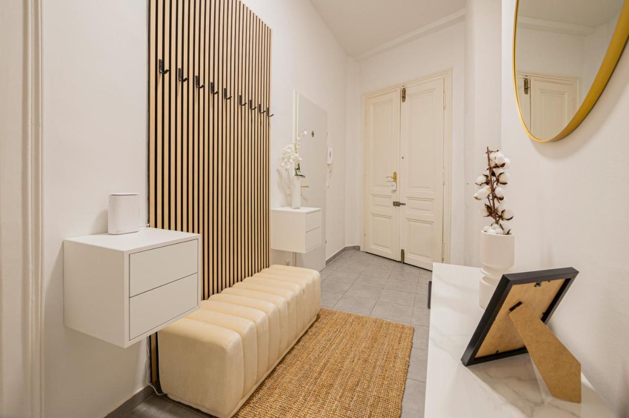 Charming Apt Perfect For 4-6 Tram, Self-Checkin Wien Exterior foto
